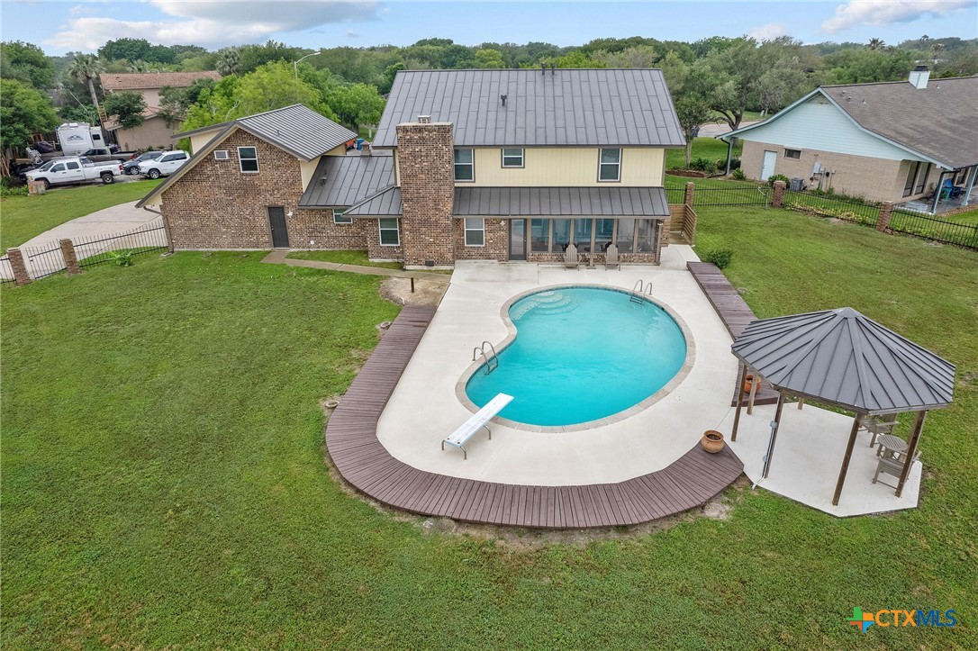 8 Las Brisas Place Port Lavaca, TX 77979 - Photo 3 of 48