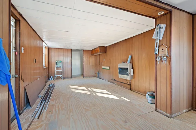 $259,900 | 4828 Oak Avenue, Hammond, IN 46327