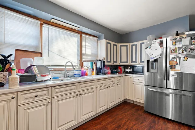 $259,900 | 4828 Oak Avenue, Hammond, IN 46327