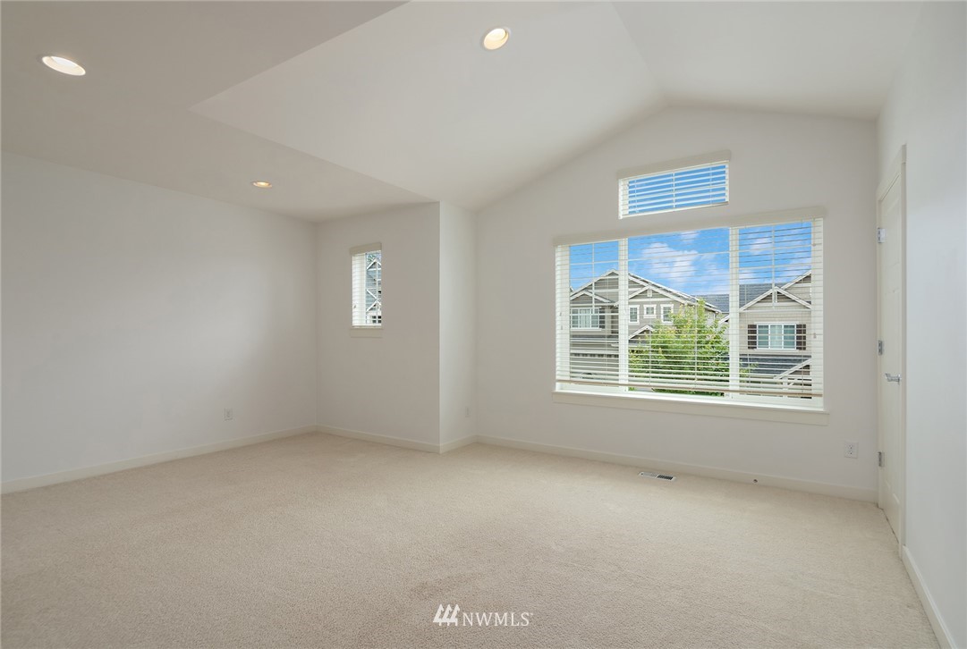 4027 177th Street Southeast Bothell, WA 98012 - Photo 17 of 25