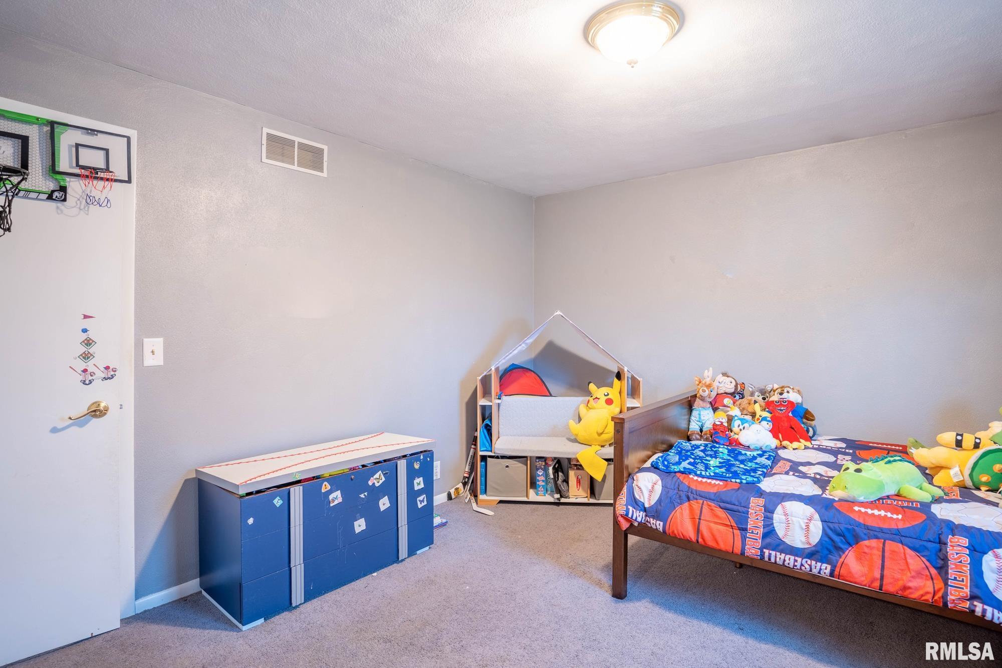 101 Quail Trail Washington, IL 61571 - Photo 18 of 40 Gallery Image 18