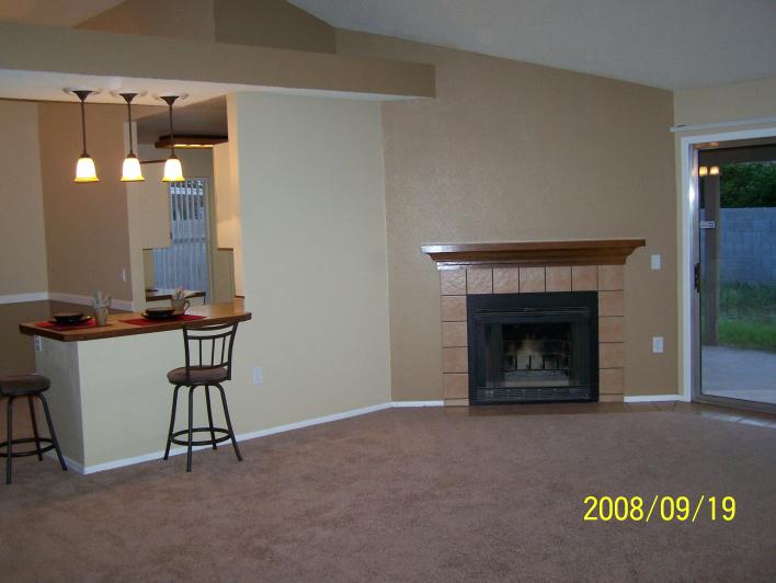 1322 North Rochester Mesa, AZ 85205 - Photo 2 of 9 Breakfast / Fireplace