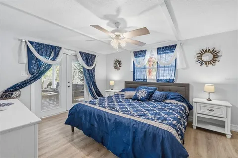 $699,000 | 4339 50th Avenue South, St. Petersburg, FL 33711
