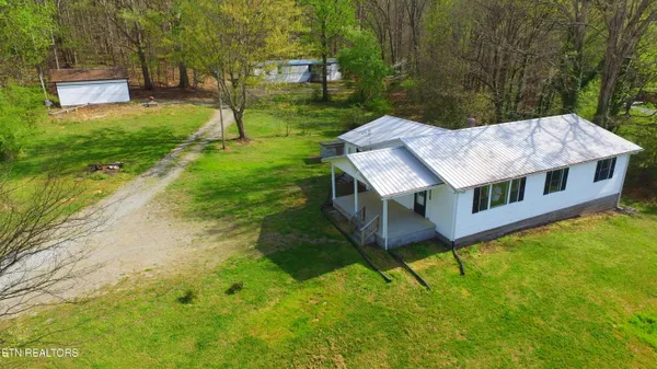 $415,000 | 2761 Highway 411, Madisonville, TN 37354