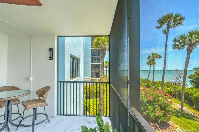 $599,000 | 10 Northeast Plantation Road, Unit 101, Stuart, FL 34996