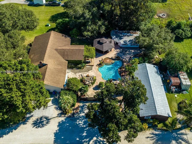 $2,700,000 | 13350 Luray Road, Southwest Ranches, FL 33330