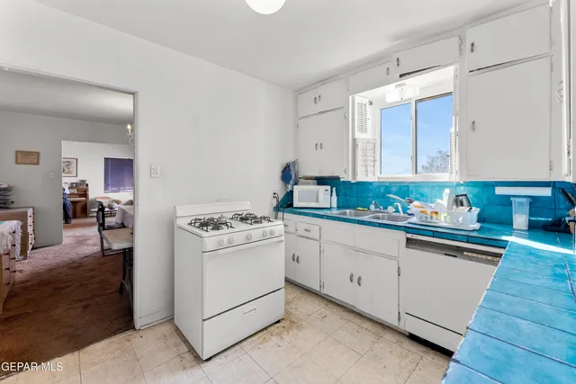 $315,000 | 1101 Mesita Drive, El Paso, TX 79902