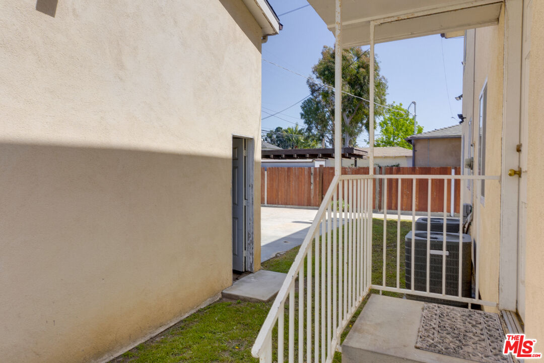 4336 Alla Road Los Angeles, CA 90066 - Photo 50 of 54