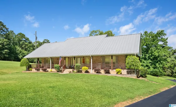 $485,000 | 1733 Mountain View Road, Springville, AL 35146