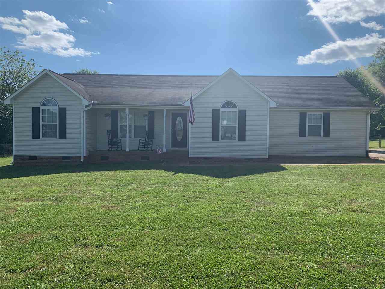 1515 Rainbow Lake Road Inman, SC 29349 - Photo 1 of 17