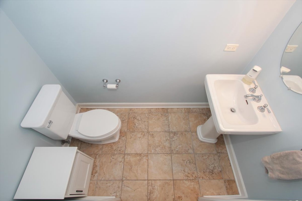 1600 South Prairie Avenue, Unit 1309 Chicago, IL 60616 - Photo 14 of 25