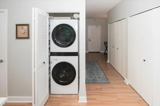 $350,000 | 1600 South Prairie Avenue, Unit 1309, Chicago, IL 60616