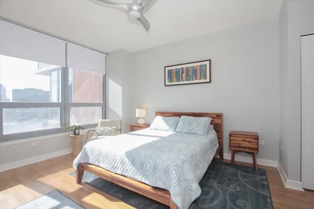 $350,000 | 1600 South Prairie Avenue, Unit 1309, Chicago, IL 60616