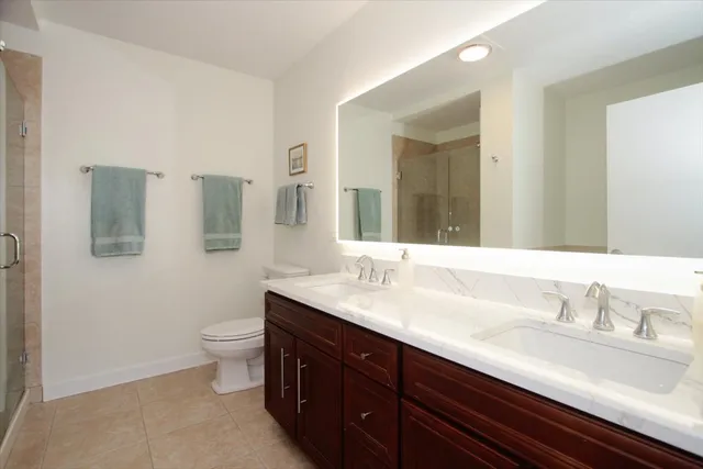 $350,000 | 1600 South Prairie Avenue, Unit 1309, Chicago, IL 60616