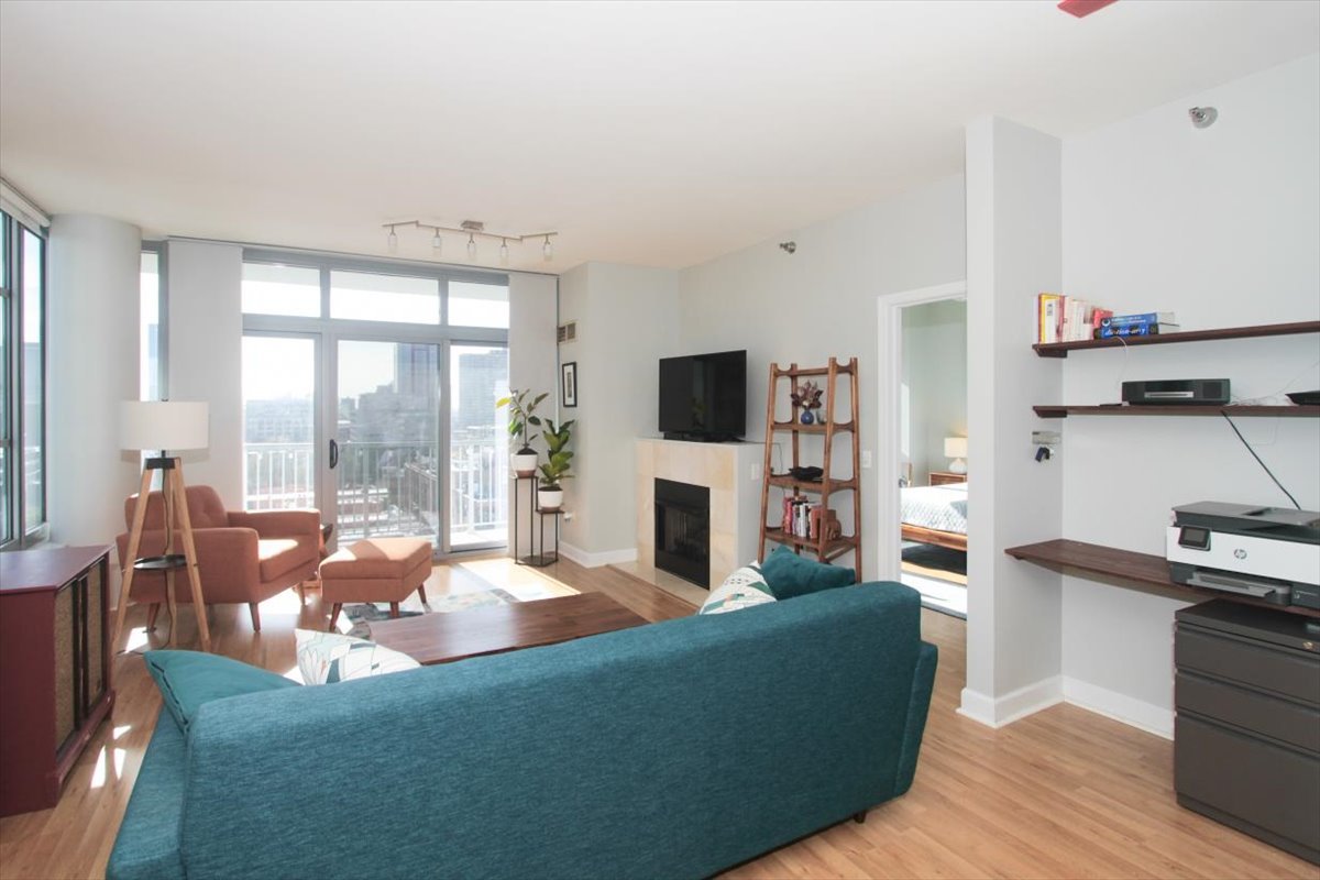 1600 South Prairie Avenue, Unit 1309 Chicago, IL 60616 - Photo 3 of 25