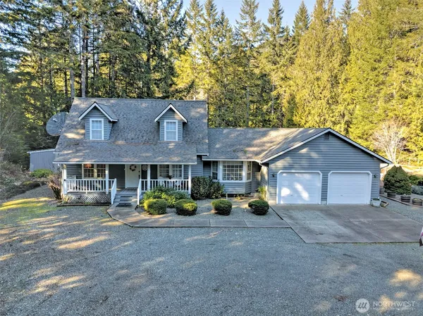 $799,000 | 50 North Standstill Drive South, Hoodsport, WA 98548