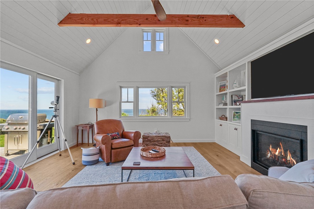 269 Spring Street Block Island, RI 02807 - Photo 13 of 30