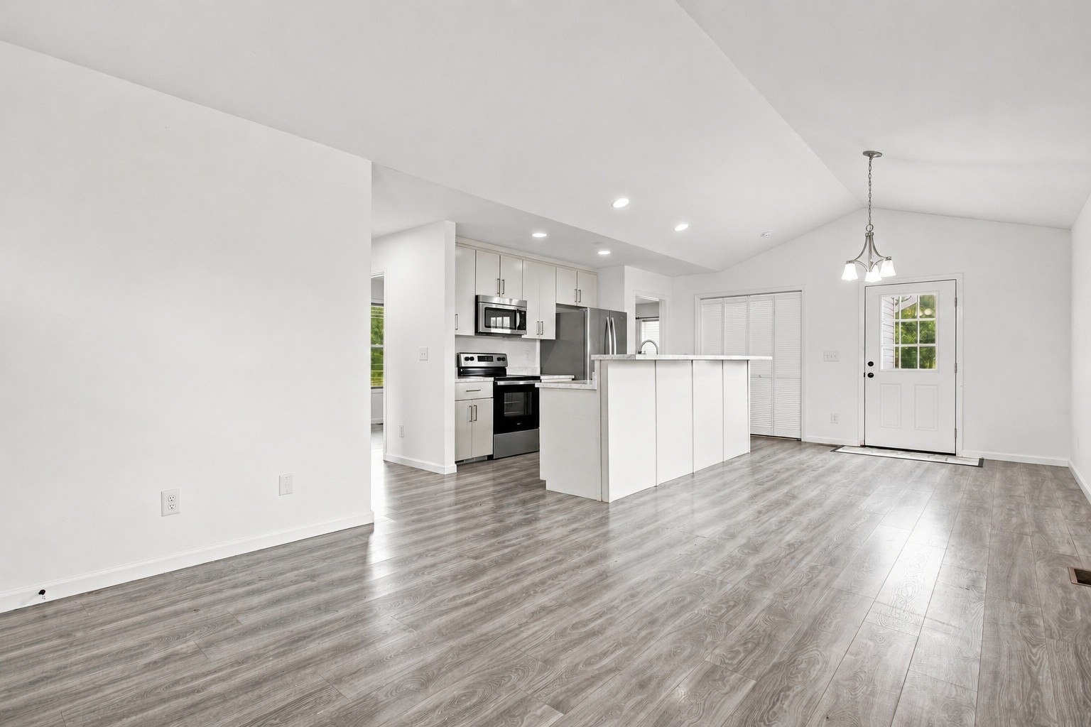 124 Liza Beth Road Hohenwald, TN 38462 - Photo 8 of 36 Gallery Image 8