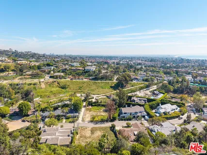 $2,995,000 | 1109 Maroney Lane, Pacific Palisades, CA 90272