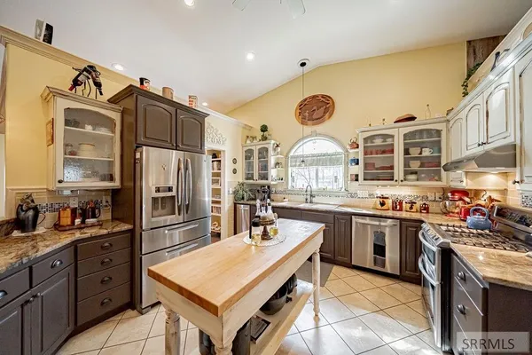 $580,000 | 147 North 100 West, Blackfoot, ID 83221