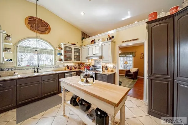 $580,000 | 147 North 100 West, Blackfoot, ID 83221