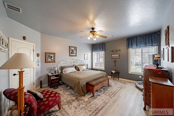 $580,000 | 147 North 100 West, Blackfoot, ID 83221