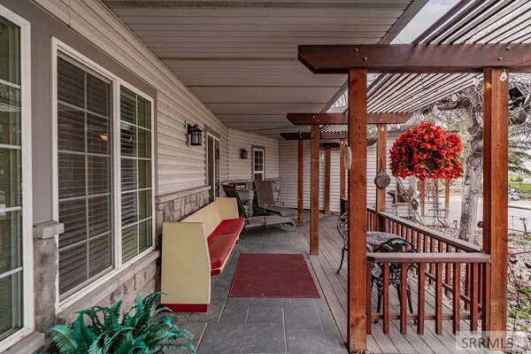 $580,000 | 147 North 100 West, Blackfoot, ID 83221