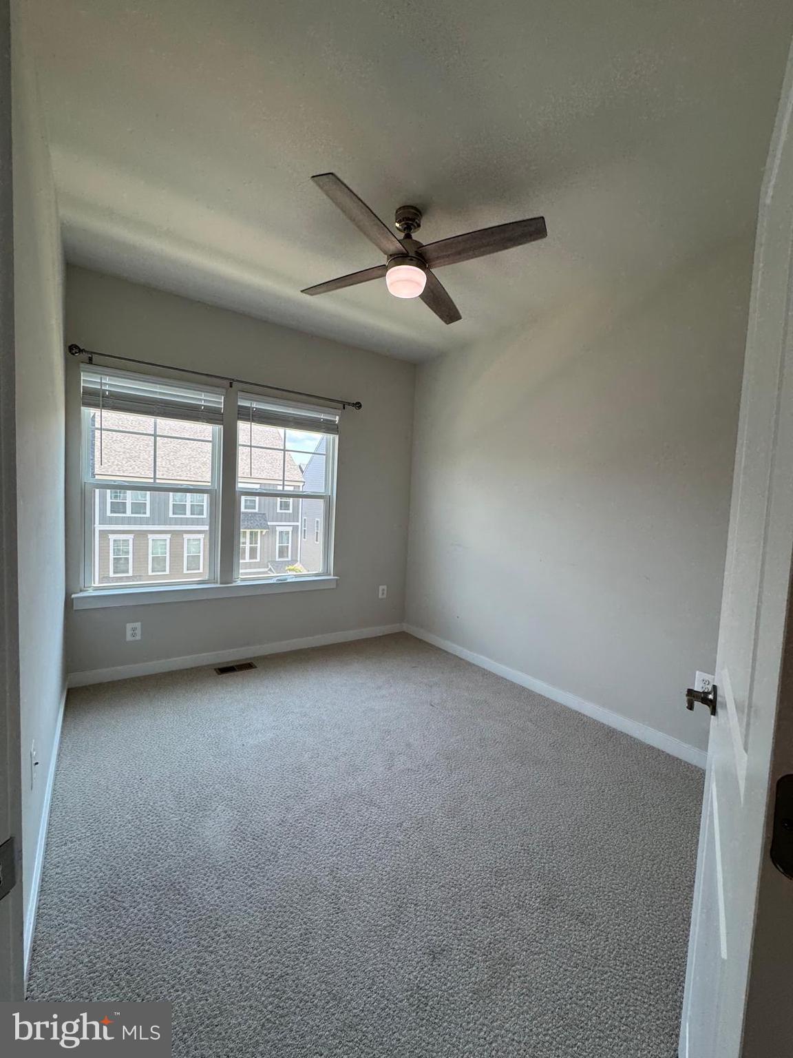 1768 Hickory Woods Road Dumfries, VA 22026 - Photo 11 of 29