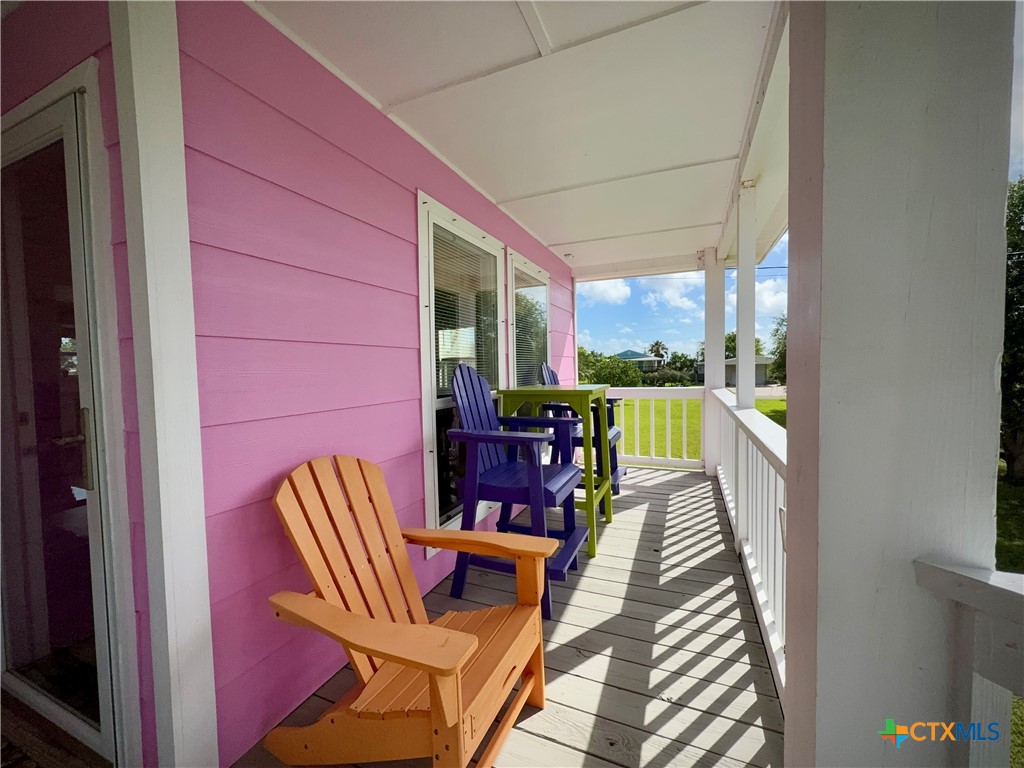 111 Springfield Avenue Port Lavaca, TX 77979 - Photo 12 of 34