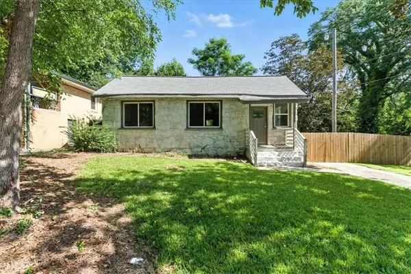 $2,000 | 1441 Ezra Church Drive Northwest, Atlanta, GA 30314