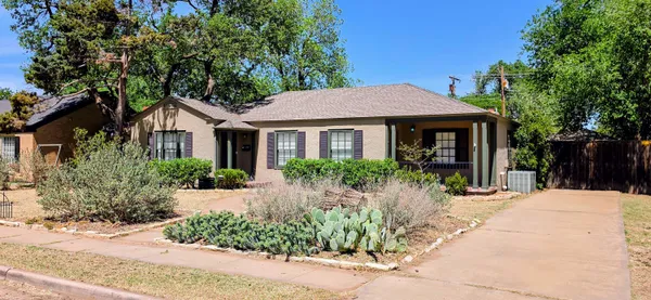 $335,000 | 2508 24th Street, Lubbock, TX 79410