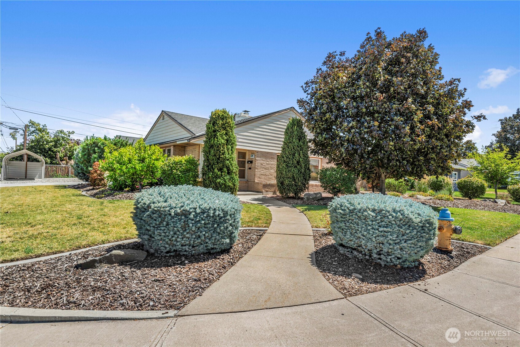 1101 Fuller Street Wenatchee, WA 98801 - Photo 1 of 18 Gallery Image 1