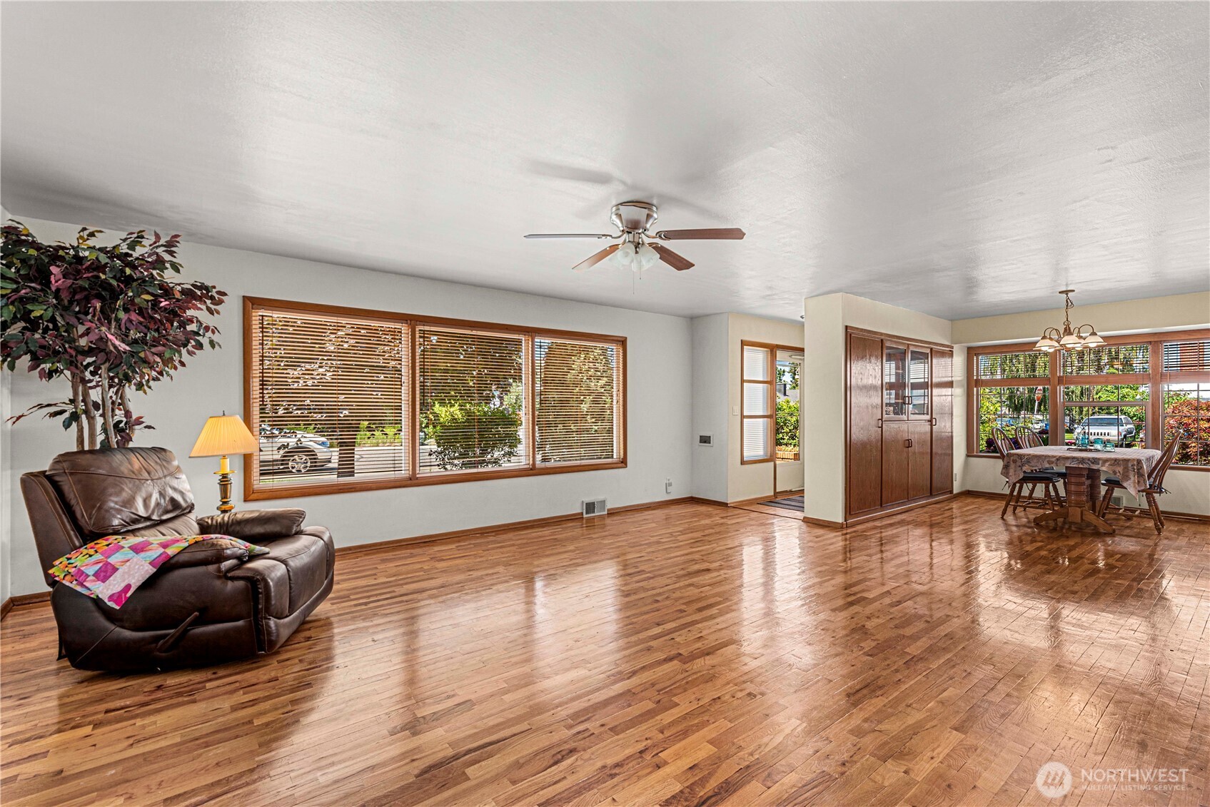 1101 Fuller Street Wenatchee, WA 98801 - Photo 4 of 18 Gallery Image 4