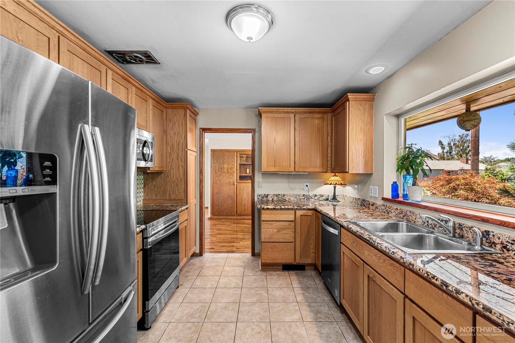 1101 Fuller Street Wenatchee, WA 98801 - Photo 7 of 18 Gallery Image 7