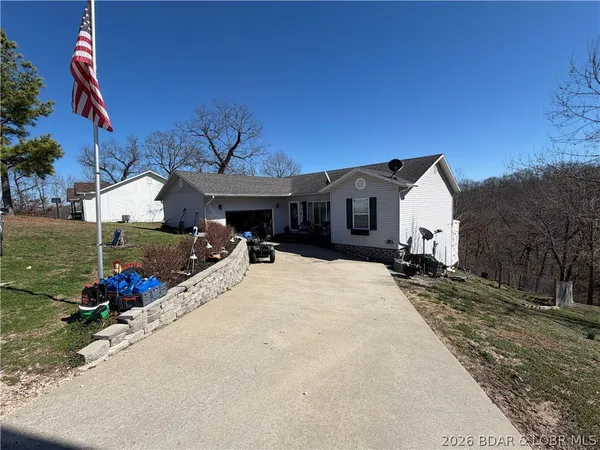 $289,900 | 16 Seven Rdgs Road, Camdenton, MO 65020
