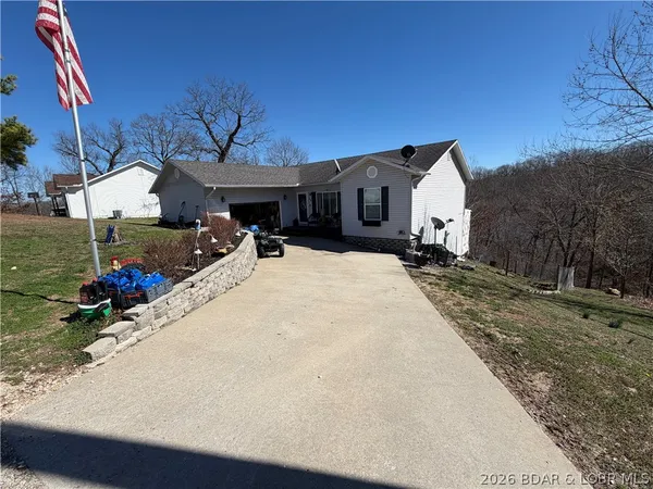$289,900 | 16 Seven Rdgs Road, Camdenton, MO 65020
