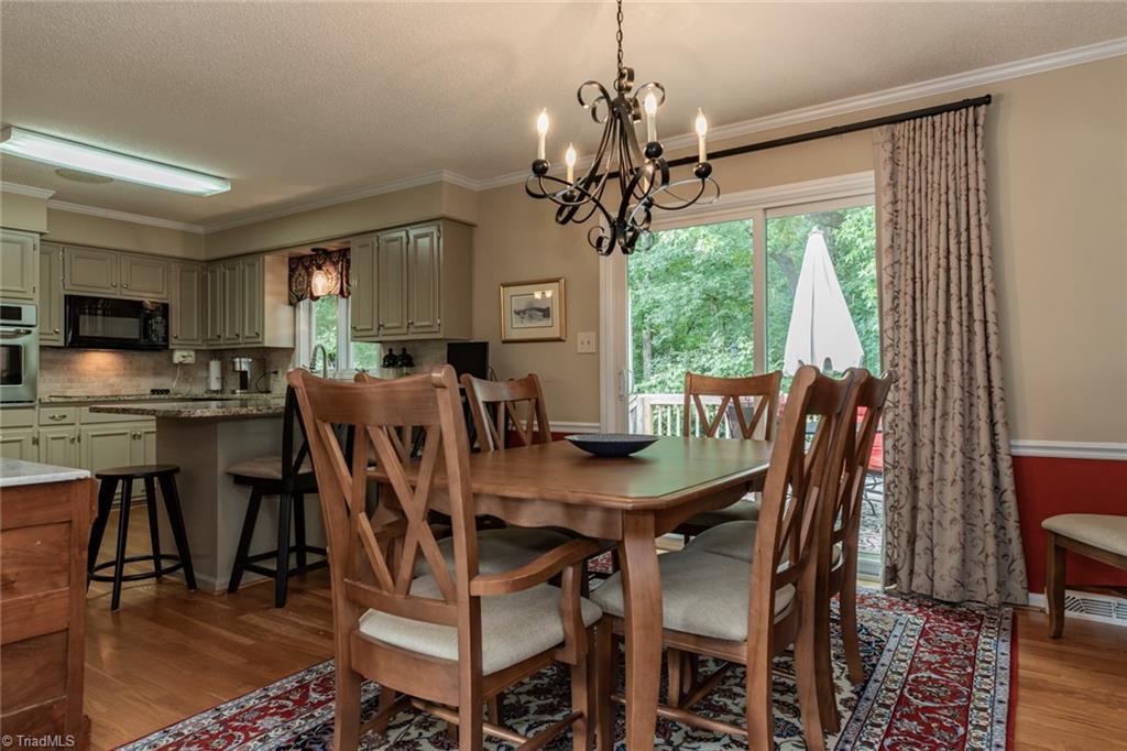 509 Shadybrook Road High Point, NC 27265 - Photo 7 of 34