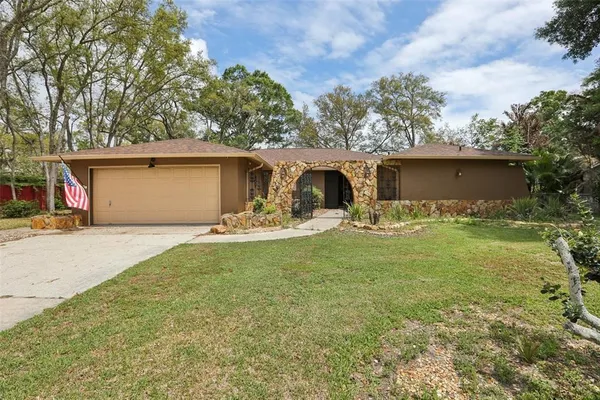 $390,000 | 366 Leafy Way Avenue, Spring Hill, FL 34606