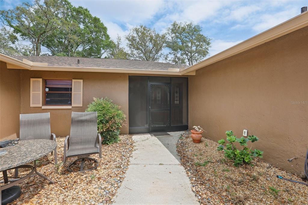 366 Leafy Way Avenue Spring Hill, FL 34606 - Photo 4 of 28