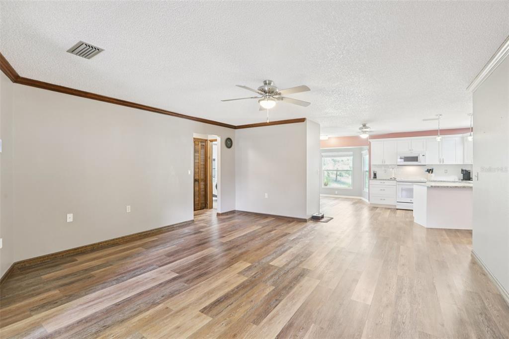 366 Leafy Way Avenue Spring Hill, FL 34606 - Photo 9 of 28