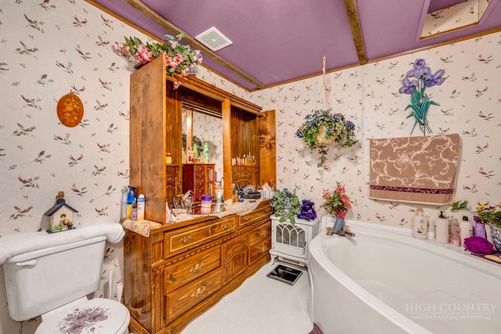 488 Wards Branch Road Sugar Grove, NC 28679 - Photo 24 of 27