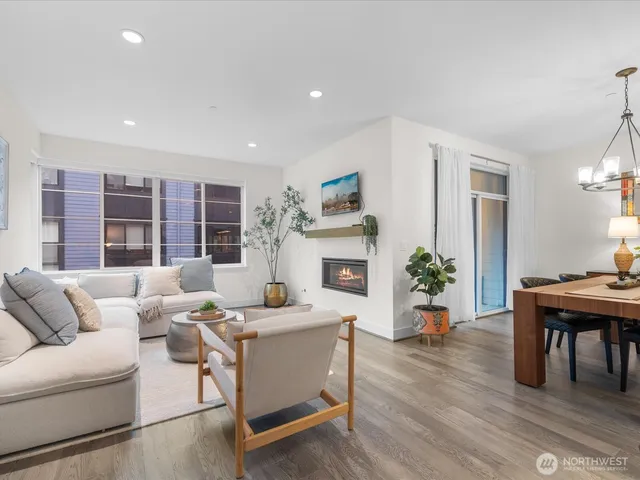 $850,000 | 26627 Northeast Boyd Way, Unit 101, Duvall, WA 98019