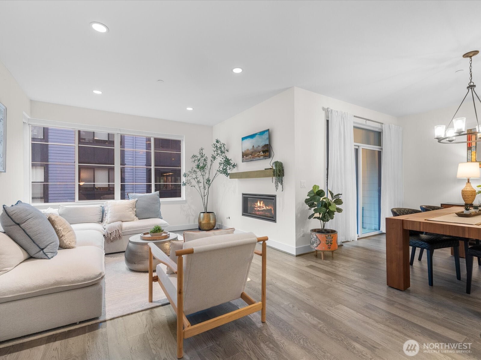 26627 Northeast Boyd Way, Unit 101 Duvall, WA 98019 - Photo 17 of 40