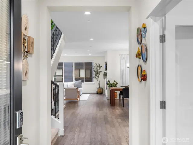 $850,000 | 26627 Northeast Boyd Way, Unit 101, Duvall, WA 98019