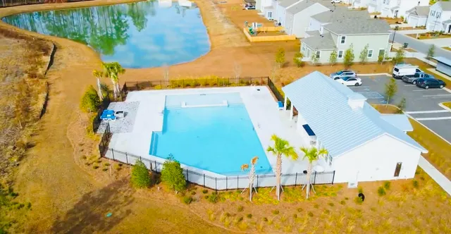 $400,000 | 322 Coral Sunset Way, Summerville, SC 29486