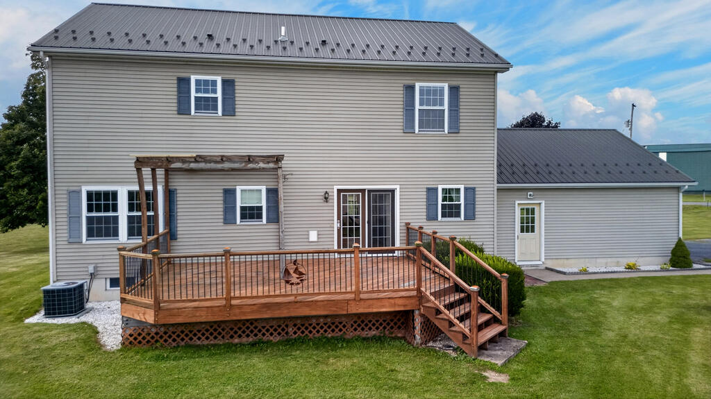 660 Yale Farm Road Romulus, NY 14541 - Photo 10 of 59 Gallery Image 10