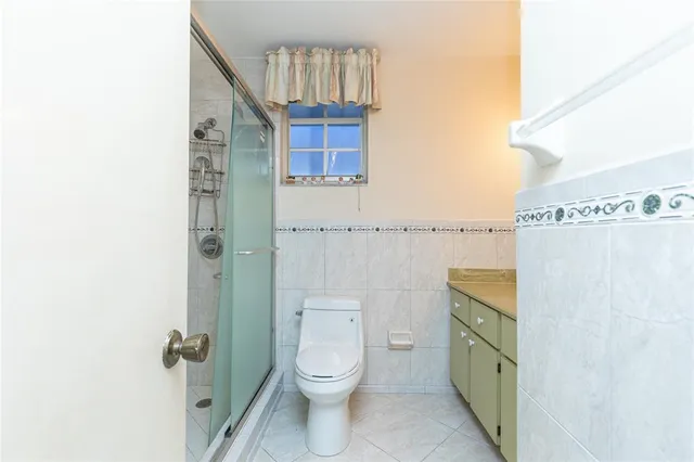 $499,000 | 4281 West 10th Court, Hialeah, FL 33012