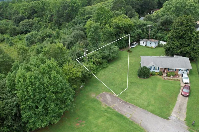 $200,000 | 1916-1920 State Rd S-42-3392, Spartanburg, SC 29301