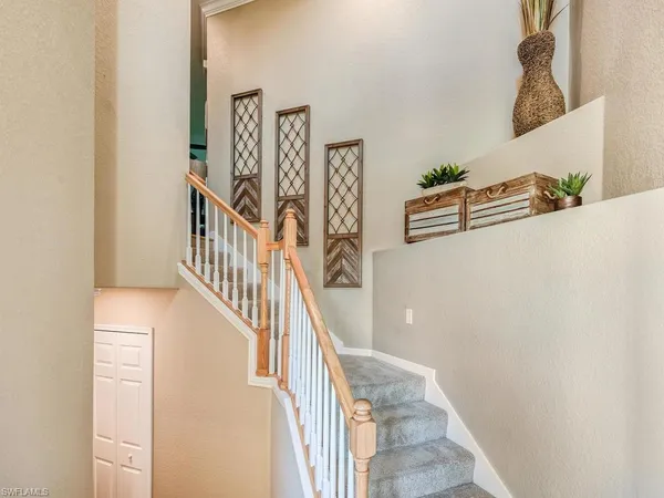 a view of entryway