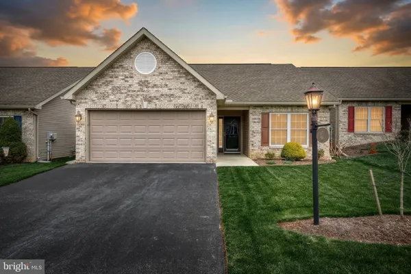 $375,000 | 47 Keswick Drive, Mechanicsburg, PA 17050
